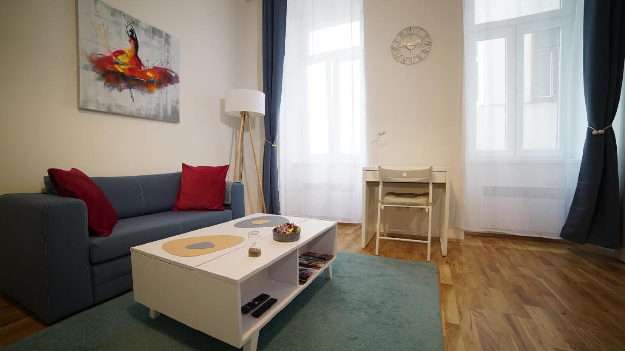 Malixa - Apartment In The Heart Of Vienna Next To Metro ภายนอก รูปภาพ