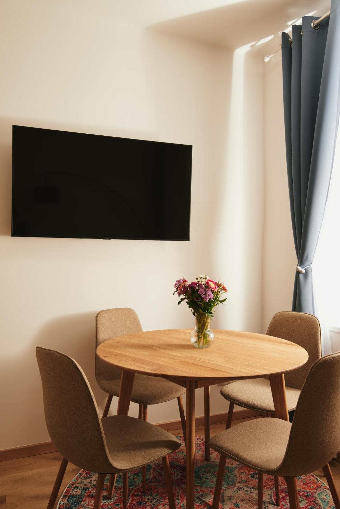 Malixa - Apartment In The Heart Of Vienna Next To Metro ภายนอก รูปภาพ