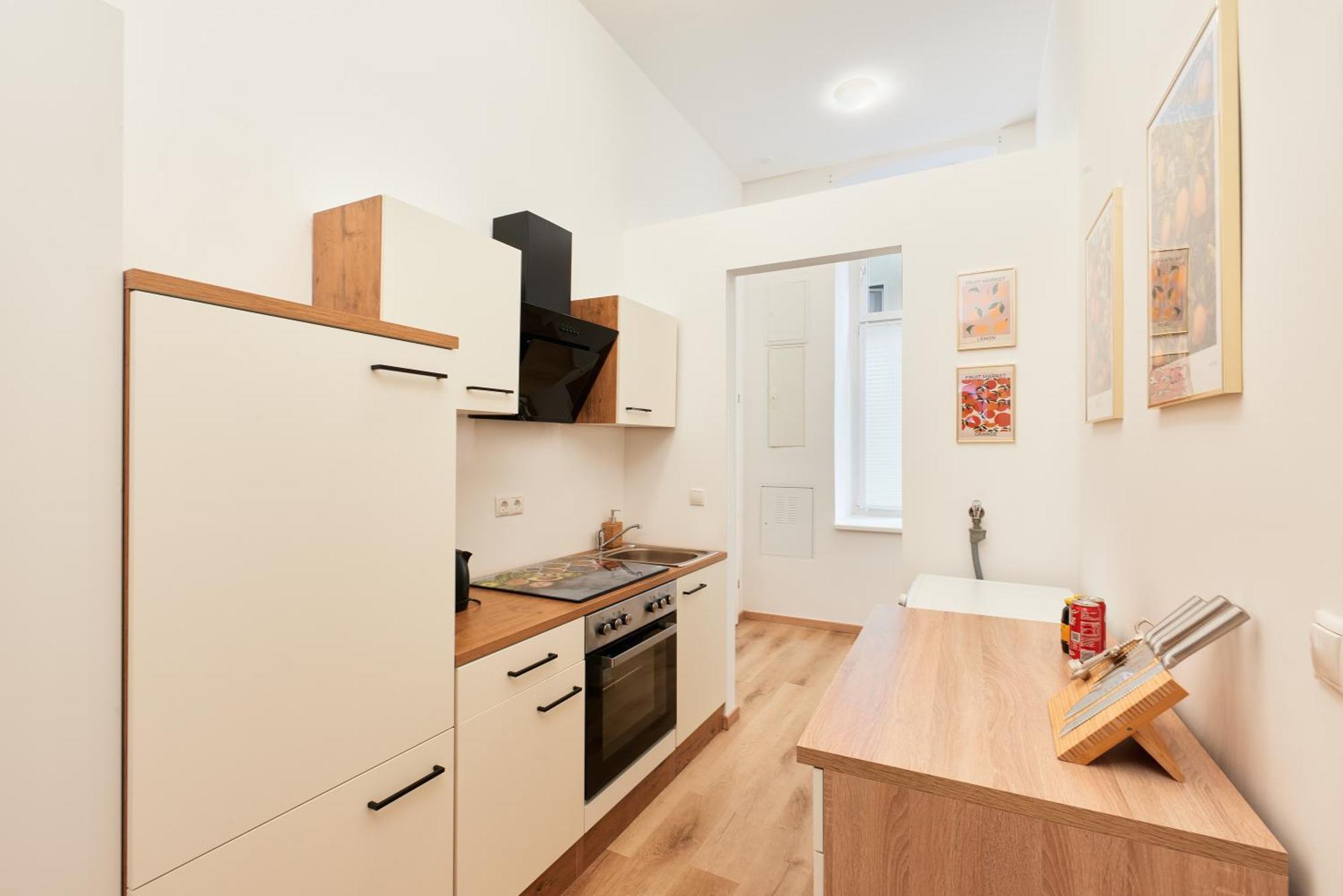 Malixa - Apartment In The Heart Of Vienna Next To Metro ภายนอก รูปภาพ